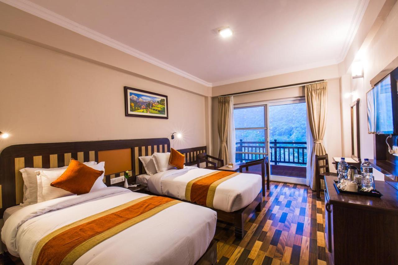Hotel Kausi Pokhara Exterior photo